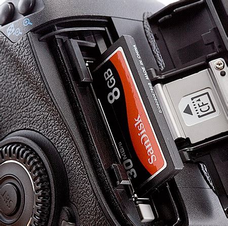 7d sd card slot